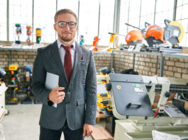 Vendedor externo enfrenta várias dificuldades para sua atuação.