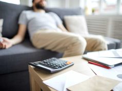 Estabilidade no endividamento dos consumidores em abril