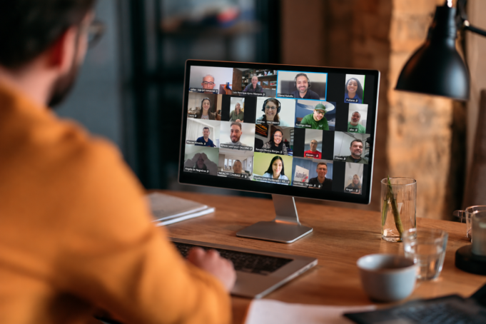 Planejamento e gestão nas vendas digitais são discutidos em webinário